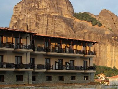 Grand Meteora מלון קאלאבאקה